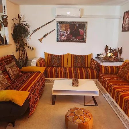 Holiday home Charmante Maison Au Calme